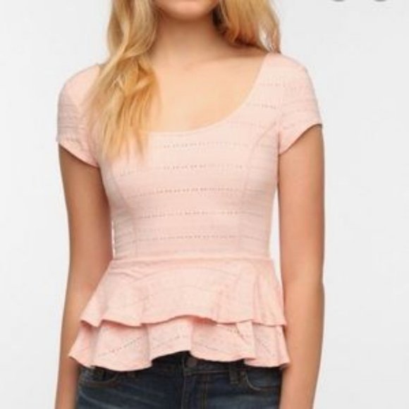 Lucca Couture Pink Peplum Top Scoop Neck & Back - Picture 1 of 8